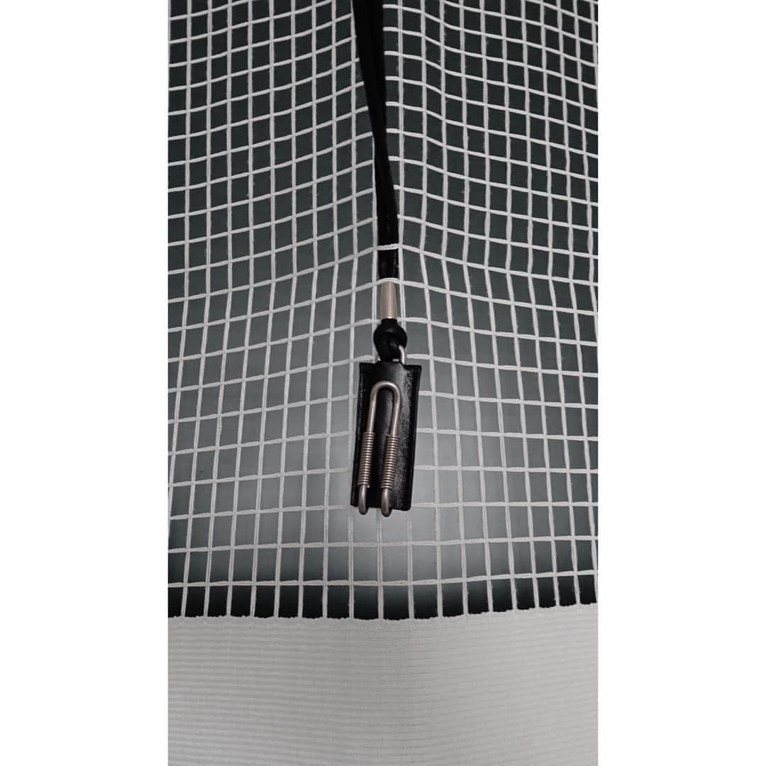エドロバートジャドソンのインスタグラム：「CLIX - NECK HOLDER  #edrobertjudson」