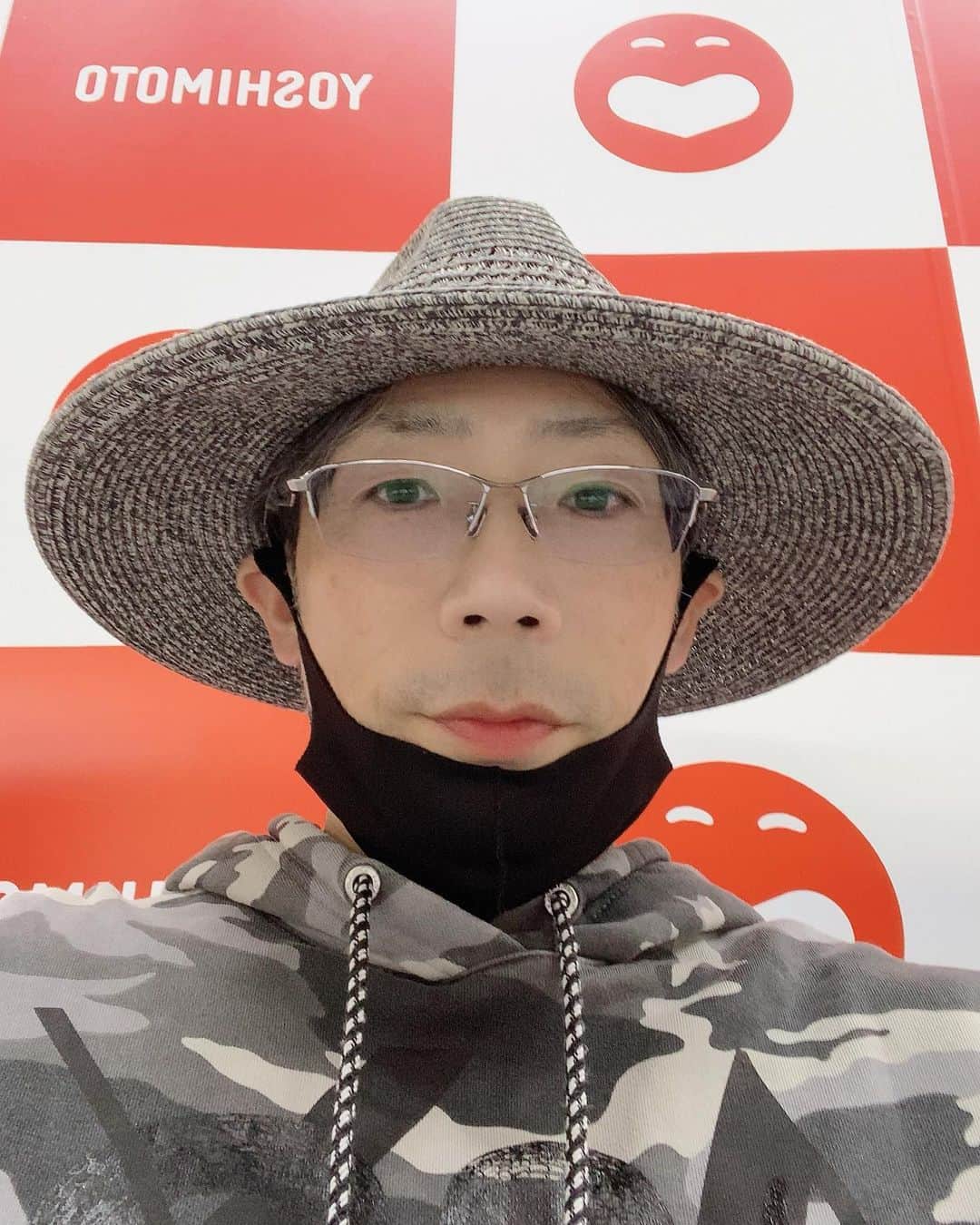 火口秀幸のインスタグラム：「こんにちわッ #吉本坂46 #RED #HideboH」