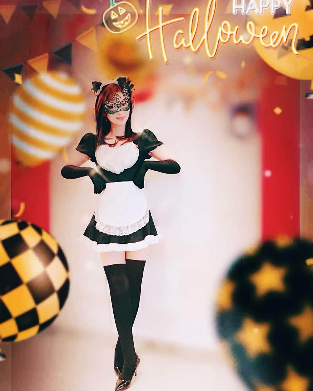 のインスタグラム：「❤︎ ℌ𝔞𝔩𝔩𝔬𝔴𝔢𝔢𝔫 𝔴𝔢𝔢𝔨 ❤︎ ✴︎ ・ ハロウィンウィークですね〰︎🧟‍♀️💕　 ✴︎ 今年はハロウィン🎃できなくて コス好きのわたしとしては寂しい限り🥺💔 ですが笑 せめて写真だけでも💕 元気に楽しく🧟‍♀️💕🎃💋🧛‍♀️👻 ✴︎ ・ 今年は様々なイベントが中止になったりで さみしいけど…🥺 今できる事を全力で楽しみながら…♥️元気に生きましょう😉♥️ ✴︎ ・ 𝑯𝒂𝒑𝒑𝒚 𝑯𝒂𝒍𝒍𝒐𝒘𝒆𝒆𝒆𝒆𝒆𝒆𝒏 ‼︎ 𝑬𝒏𝒋𝒐𝒚♥️ ✴︎ ・ #ハッピーハロウィン  #ハロウィンコスプレ  #コス好き #好きなことして生きていく  #大人も全力であそぶ  #だって人生は楽しんだ者勝ちだもん  #halloween #halloweencostume  #cosplaymania #enjoylife #instagood  #letsenjoyyourlife #youonlyliveonce  #happyhalloween🎃👻  #havearockingtime💋#xoxo💋」