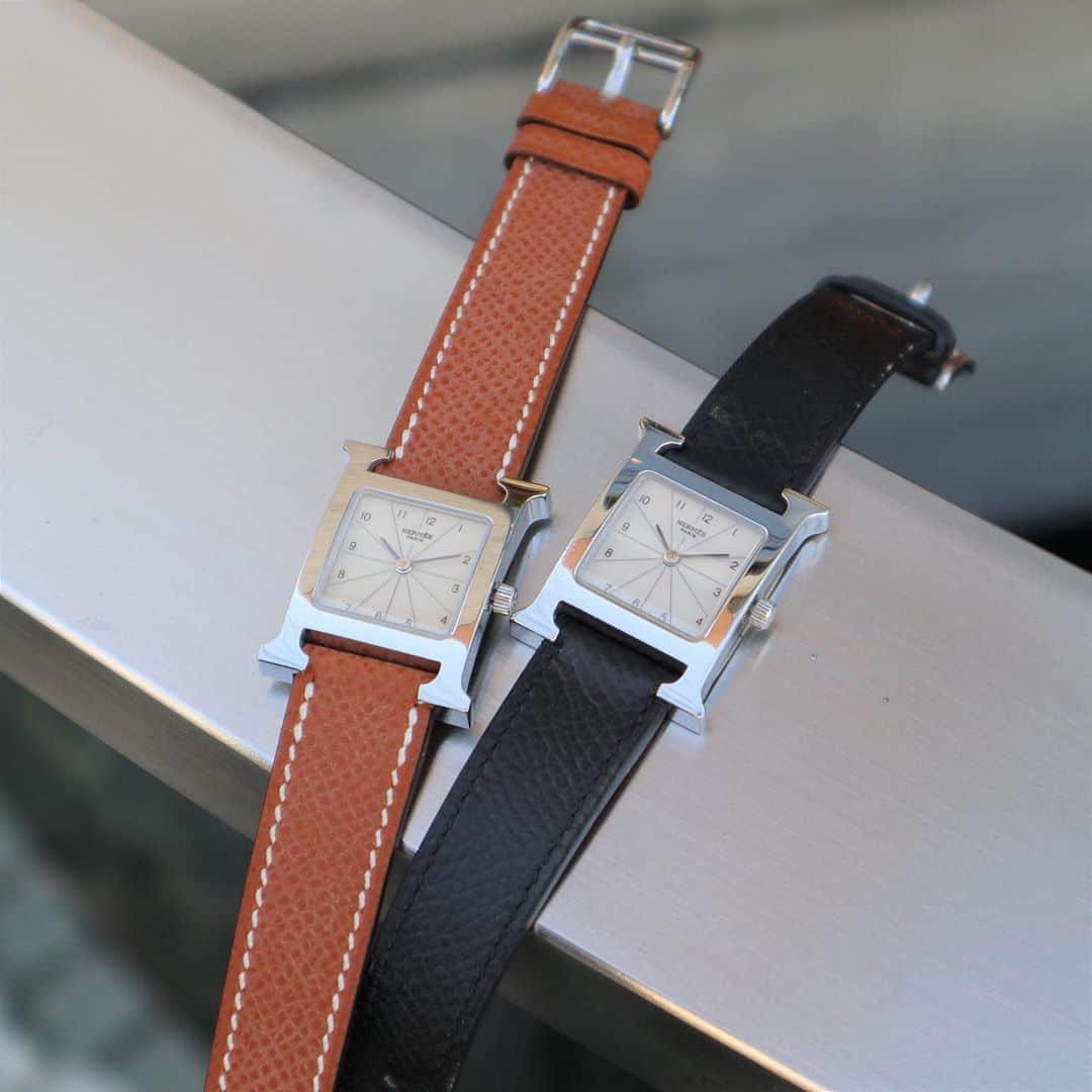 Vintage Brand Boutique AMOREさんのインスタグラム写真 - (Vintage Brand Boutique AMOREInstagram)「HERMES H watches in Epsom  On website search for AO29707(Brown).  ✈️Free Shipping Worldwide 📩DM for more info ➡️info@amorevintagetokyo.com   #hermes #エルメス #amore #amorevintage #amoregentleman #アモーレ #アモーレヴィンテージ #アモーレジェントルマン #menswear #mensstyle #mensfashion」10月28日 16時18分 - amore_tokyo