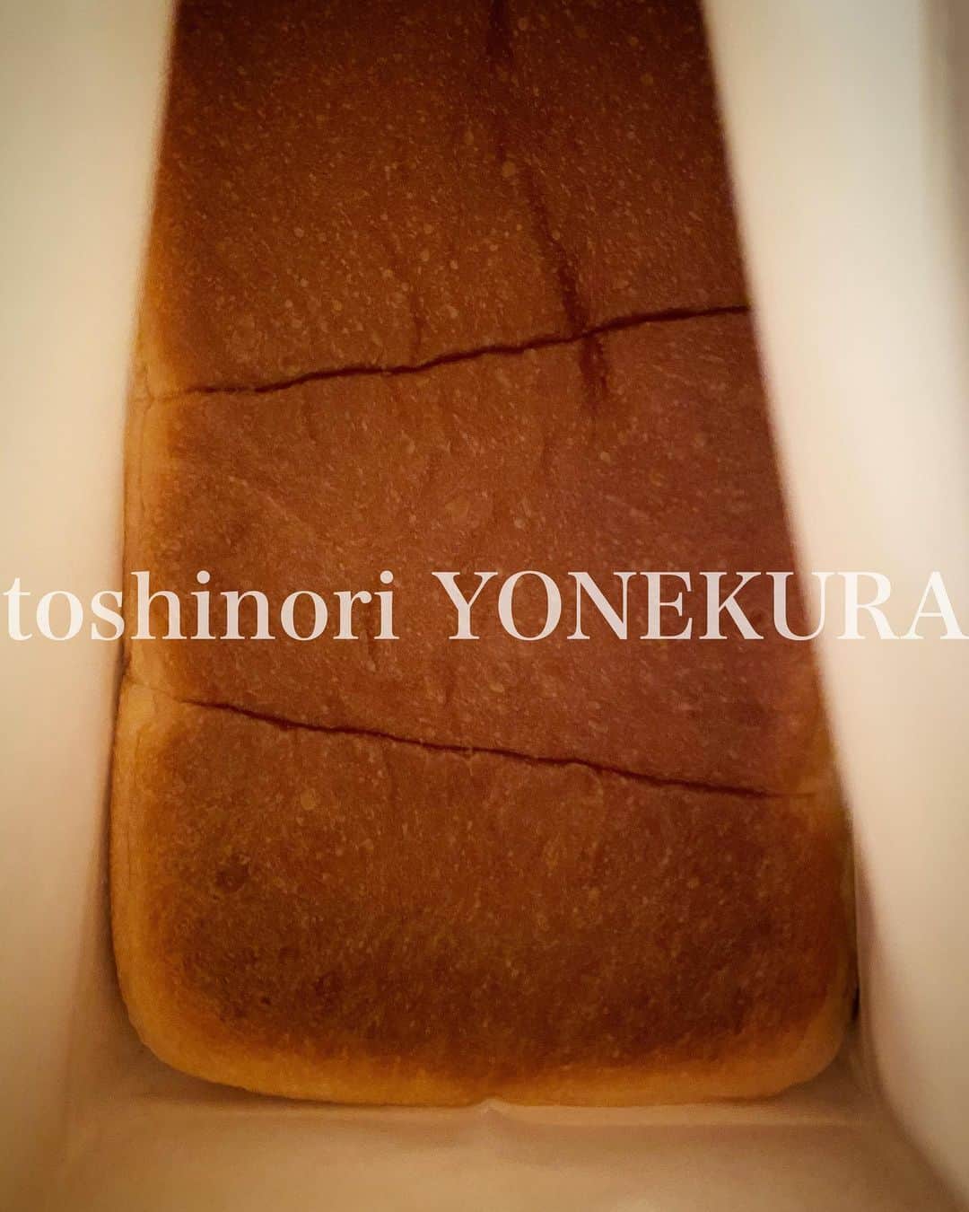 米倉利紀さんのインスタグラム写真 - (米倉利紀Instagram)「SAKI moto bakery: 食パン」10月28日 16時22分 - toshi_yonekura