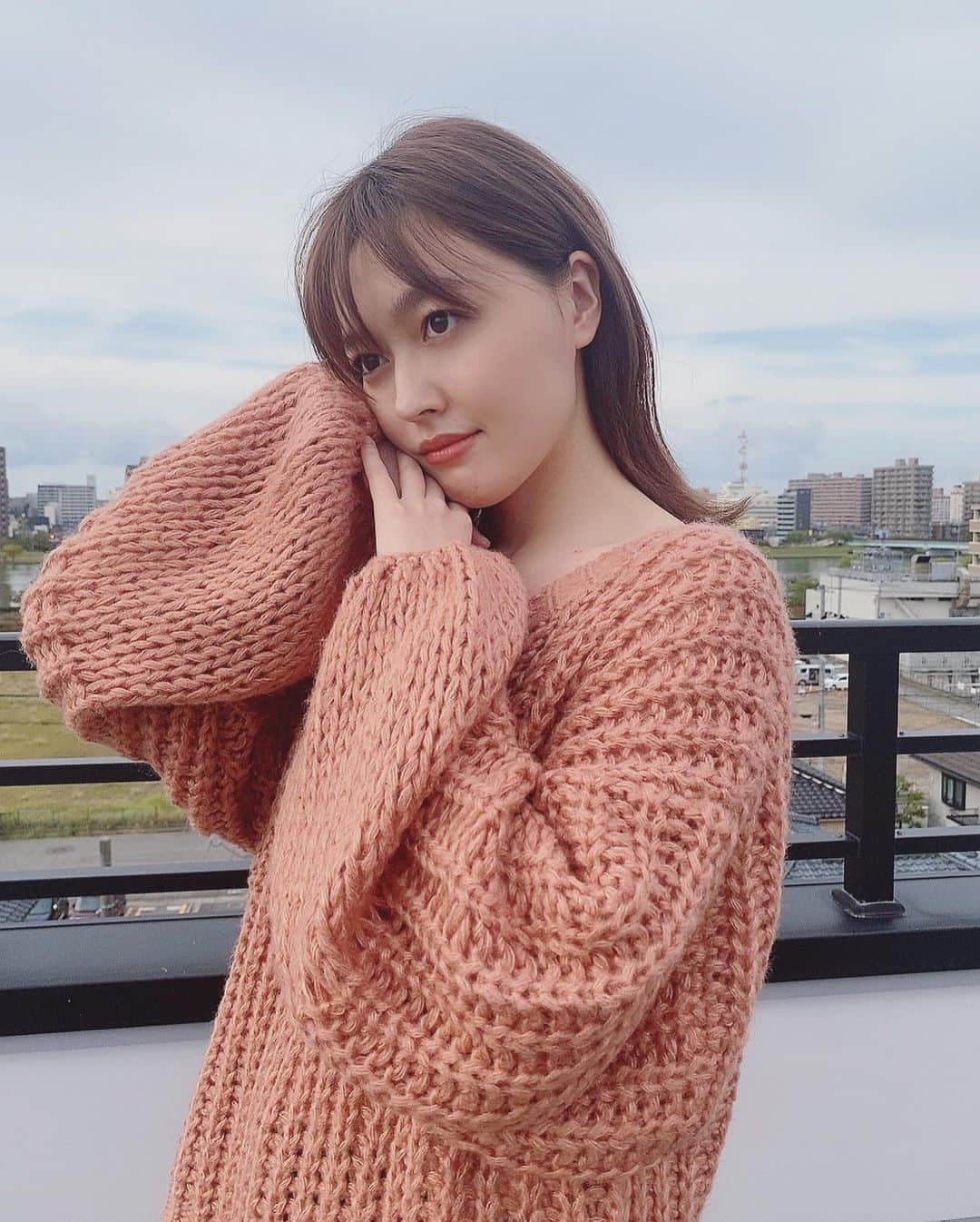 久住小春さんのインスタグラム写真 - (久住小春Instagram)「私服☺︎  @roxyjapan  @to_the_sea_hawaii  #背中あき」10月28日 17時23分 - koharu_kusumi.official