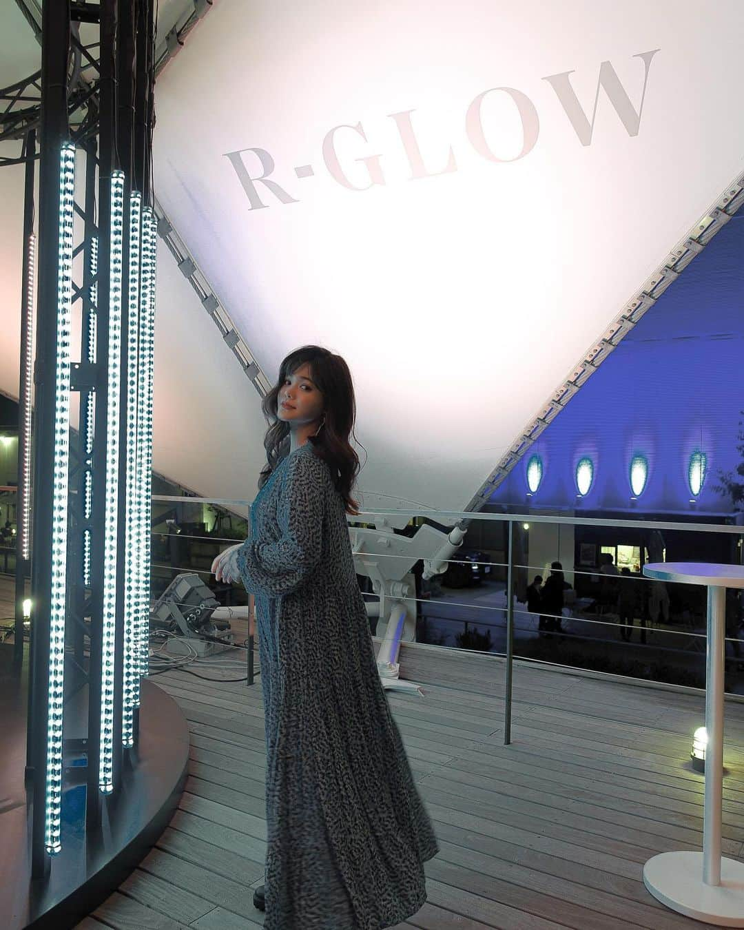 junko onagi ／小梛準子さんのインスタグラム写真 - (junko onagi ／小梛準子Instagram)「📍T-LOTUS @rglow_jp Reception Party   昨日仕事終わりに ロケーション大好きな場所にて❤︎ 11/9より発売される新発売の シャンプーのイベントでした✨  使うのが楽しみ🥰❤︎!!  #RGLOW #アールグロウ #RGLOWSHAMPOO  #RGLOWTREATMENT #シャンプー #ヘアケア  #tlotus #天王洲アイル」10月28日 18時26分 - jnco0417