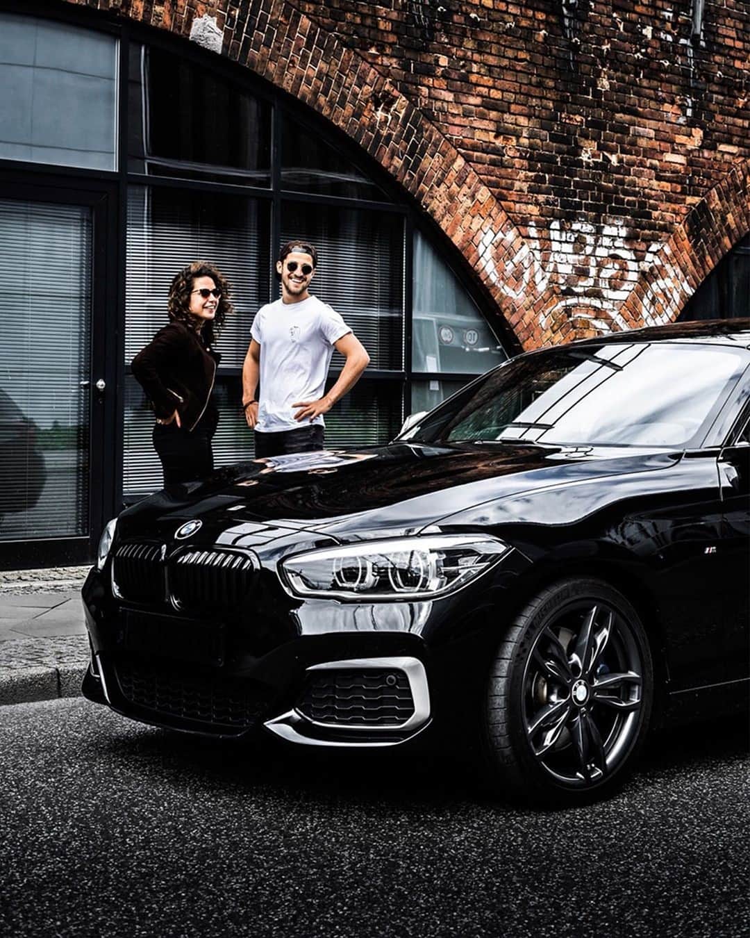 BMWさんのインスタグラム写真 - (BMWInstagram)「Synchronicity is key, you know. The second generation of the BMW 1 Series.  #BMW #1Series #BMWrepost @dschmdt @bk_fashion._」10月28日 18時30分 - bmw