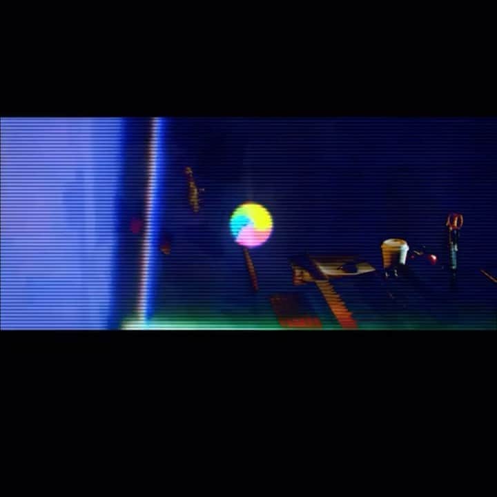 のインスタグラム：「Panasonicさんの @futurelifefactory  に依頼を受け、曲を書き下ろしました。ビートは @kmmusic_official に作ってもらって、自分も少しアレンジさせてもらいました。映像は面白法人カヤックさんの制作です。「生活時間でもなく労働時間でもない第三の時間」のPanasonicさんによる概念、「3rd Time」をリリックにしてみました。　 今リモートだったり、AIがさらに進化して、自由時間が増えるであろう未来に対する思想の転換を提供するというPanasonicさんのfutureなお仕事のお手伝いが出来て面白かったです。　 曲、MVともにサブスク、Youtubeで聴けるようになっているので是非見てみて下さい。リンクはプロフに貼り付けておきます。　#田我流 #3rdtime#オモシロ法人カヤック#panasonic#sharpさんごめんなさい」