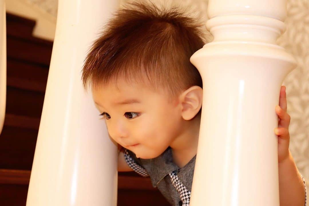 Momoeのインスタグラム：「. .  #happy #家事 #育児 #family #家族 #boy #smile #男の子 #息子 #code #love #lucky #kids #子供 #thankyou #宝物 #ベビー #fashion #follow #心 #縁 #パパ #ママ #家族写真 #男の子ママ #赤ちゃん」