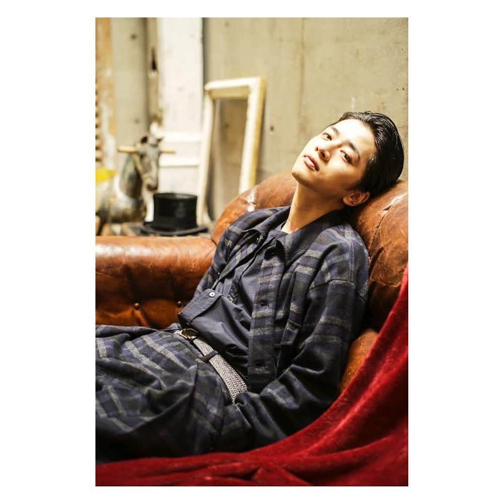 飯島寛騎さんのインスタグラム写真 - (飯島寛騎Instagram)「テレビジョン　genic.  Black×hiroki. king👑」10月28日 19時05分 - hiroki_iijima_official