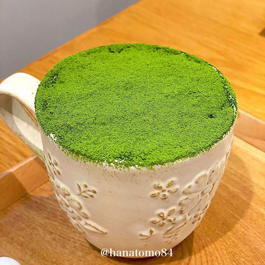 はなとものグルメインスタ