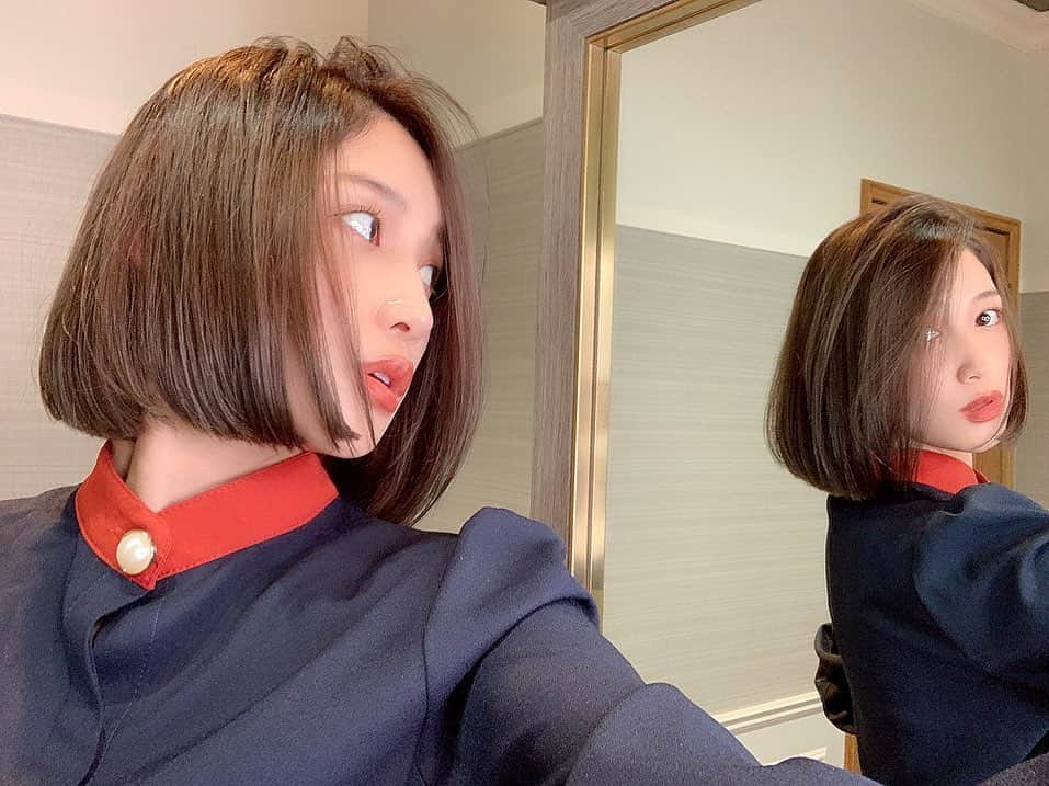 小島みゆさんのインスタグラム写真 - (小島みゆInstagram)「約2ヶ月ぶりに#ロアナ (六本木) ヘアメンテしてもらったよ😆💓  今回のイメージは、#呪術廻戦 の  #釘崎野薔薇 ちゃん‼︎ 山根さんは今回も完璧🥺🍊 . . . #jump #jujutsukaisen #comics #japan #jp #ヘアアレンジ  #hairstyle」10月28日 19時20分 - _8_miyu