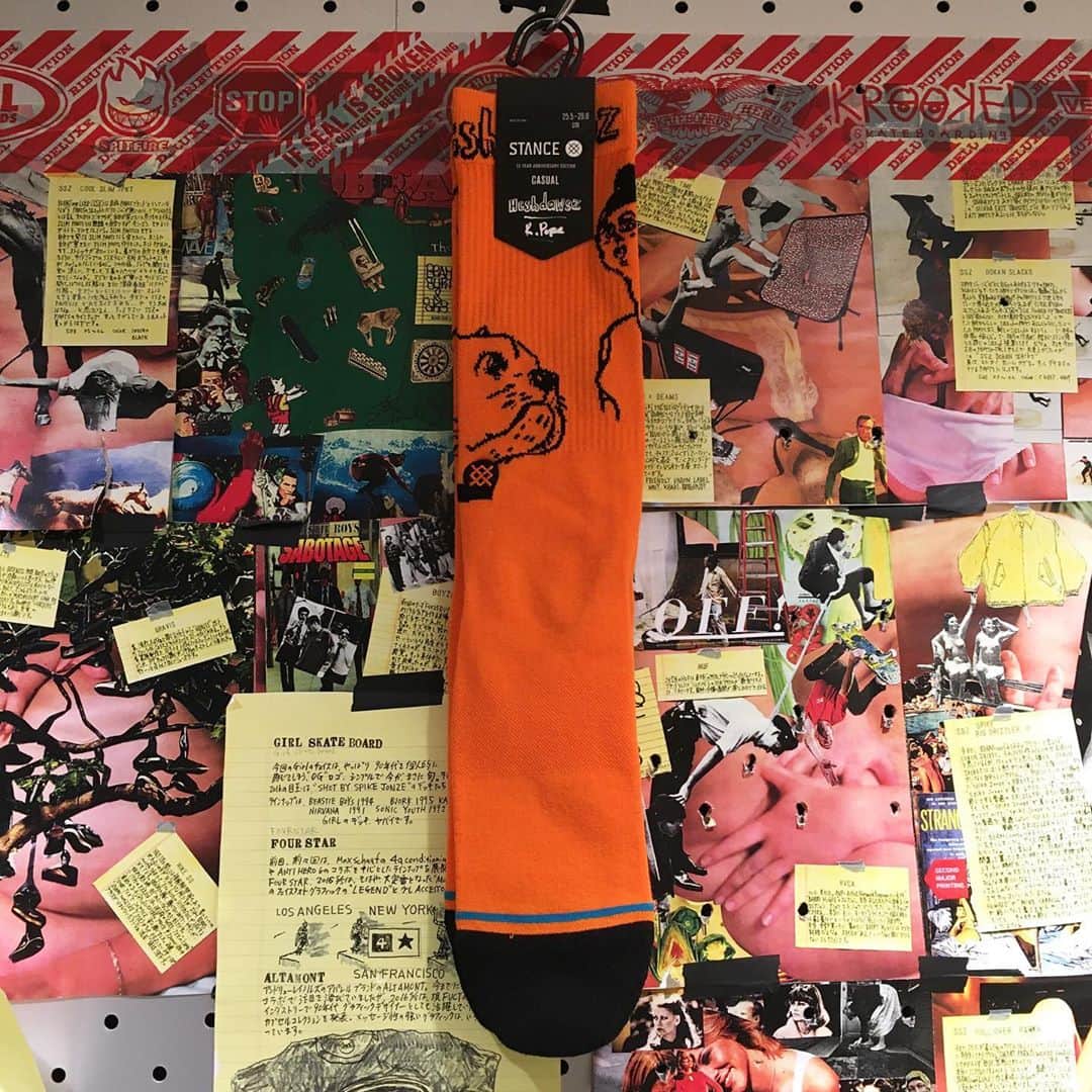 のインスタグラム：「＜STANCE＞ Mens HESHDAWGZ ¥2,200+TAX Item No.11-43-1339 BEAMS JAPAN 2F ☎︎03-5368-7317 @beams_japan #stance  #beams #beamssurfandsk8 #beamsjapan #beamsjapan2nd Instagram for New Arrivals Blog for Recommended Items」