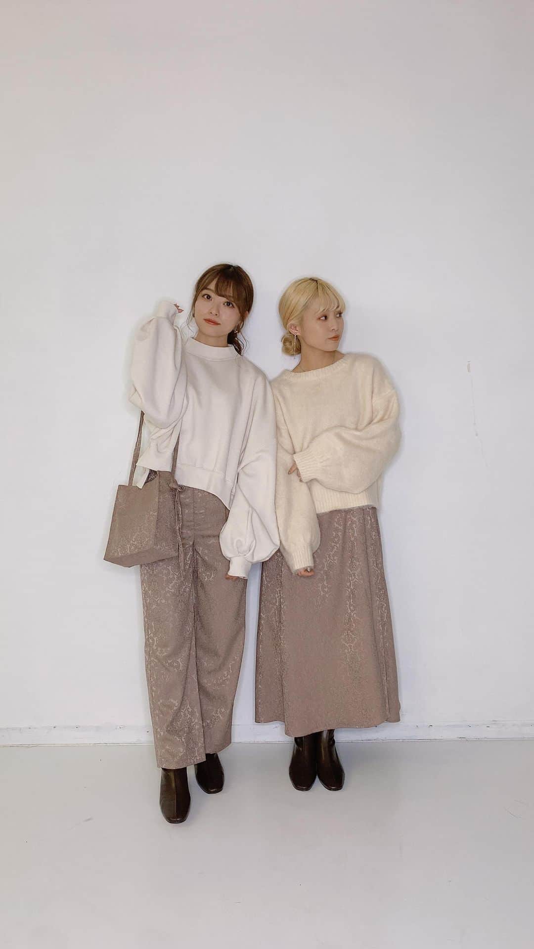 Vannie Officialのインスタグラム：「ジャガードキャミワンピース ジャガードスクエアバッグ のご紹介です⸜❤︎⸝‍」