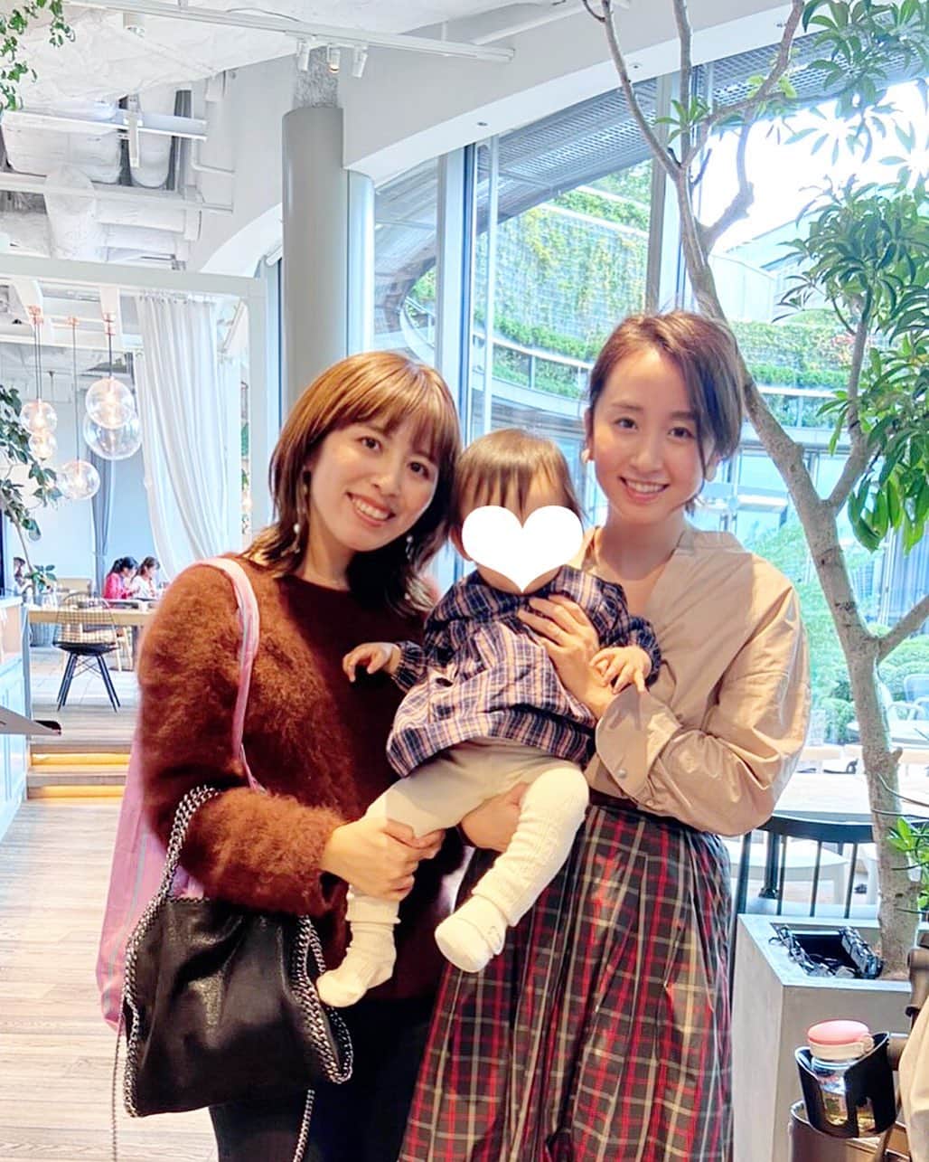 小野恵美のインスタグラム：「もうすぐ日本を離れる瑞紀とランチ✨  コロナのためとはいえ、日本に一旦帰国してきて大変だったと思うけど、こうやって何度か会えたから私は嬉しかった😊 ありがとう💕  気をつけてね✈️  #ランチ #日比谷」