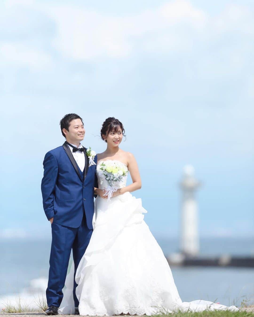 武田るいのインスタグラム：「菊池竣太朗さんと結婚しました。 コロナの影響で結婚式が延期になったのですが、先日wedding photoを撮りに行ったので遅くなりましたがご報告です👰🤵💐 これからもよろしくお願い致します。」