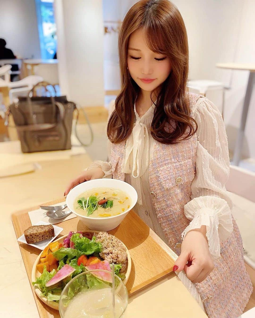 嬉野ゆみのグルメインスタ