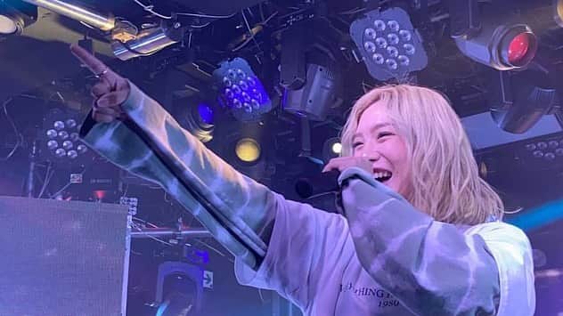 acaneのインスタグラム：「《ご報告》  春の高校バレー 近畿代表決定戦 公式テーマソング『ダイジョウブ』 が決定しました🙏✨  関西地区の地上波全6放送が 10/31から始まります✨💘  部活に全身全霊をかける高校生の 少しでも後押しになれるよう、 acaneも全力で応援していきます！  #春の高校バレー #春高バレー #近畿代表決定戦 #テーマソング #ダイジョウブ」
