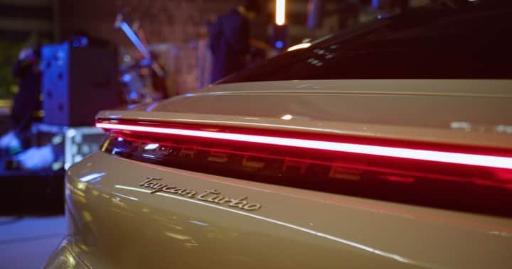 のインスタグラム：「9/19〜27に開催された「Porsche Taycan × MIYASHITA PARK - Sustainable Project - 」の最終日は @d.a.n._official がスペシャルLIVEを届けてくれました。 その模様を是非ご覧ください。  詳しくはストーリーズをチェック。  #ポルシェ #Porsche #タイカン #Taycan #サステナブルスポーツカー」