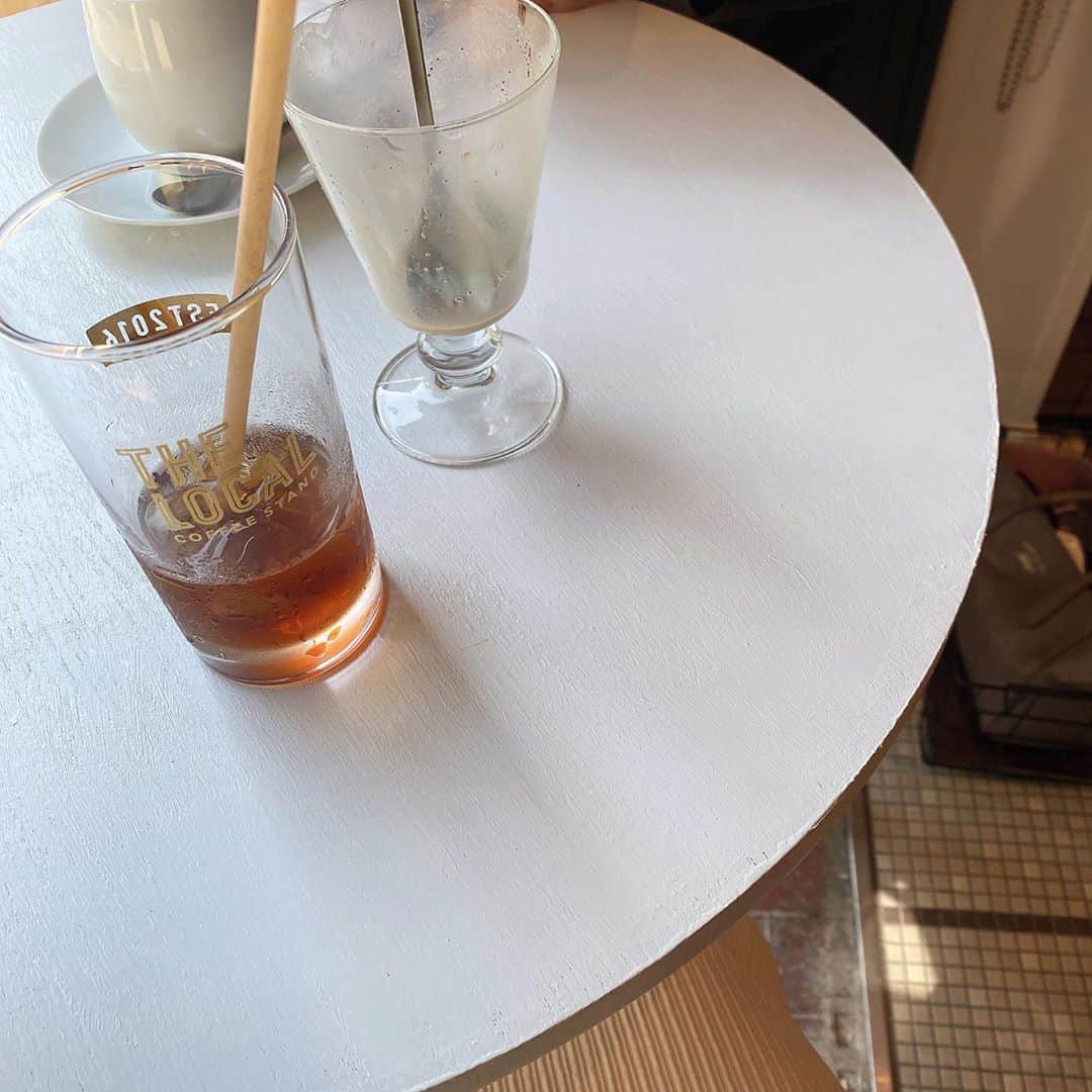 穴井千尋のグルメインスタ