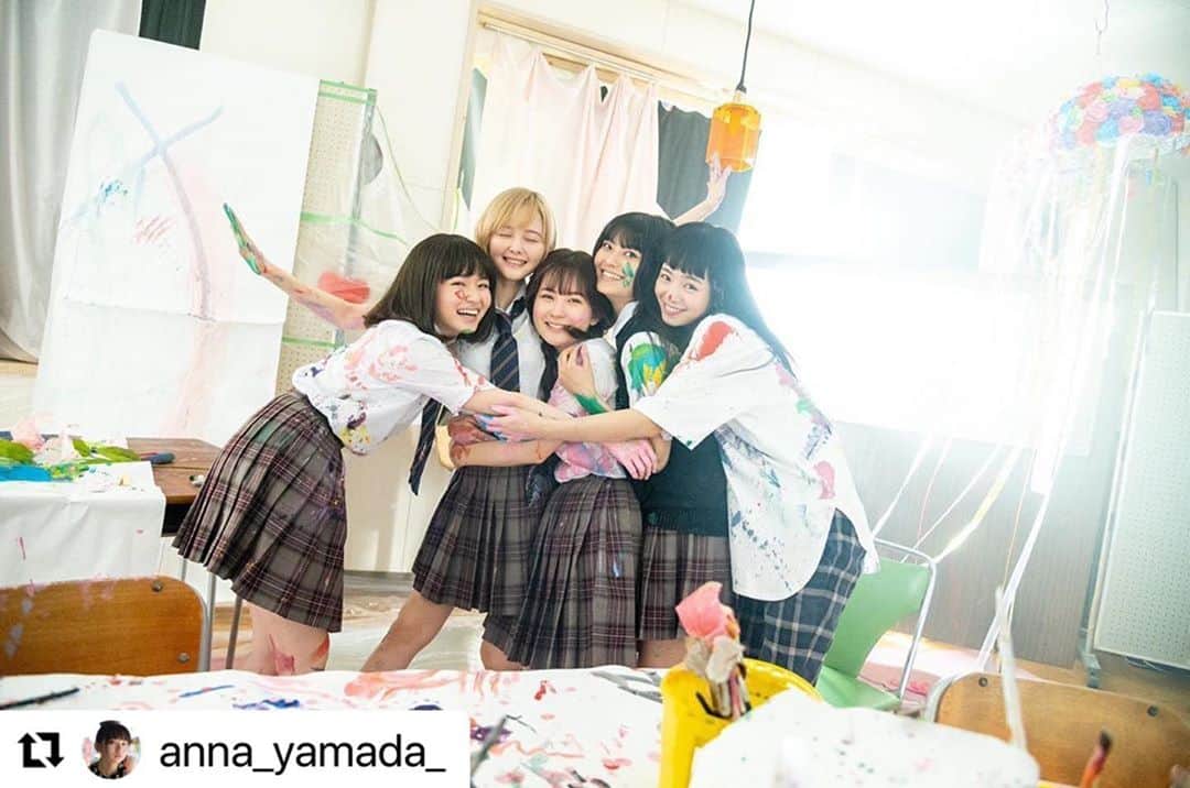 荒ぶる季節の乙女どもよ。【ドラマイズム公式】のインスタグラム：「❁﻿ 😭💕 #Repost @anna_yamada_  ・・・ とってもかわいくて素敵な人たちと出会えて幸せでした。みんなが大好き。 荒乙、ご覧いただきありがとうございました！」