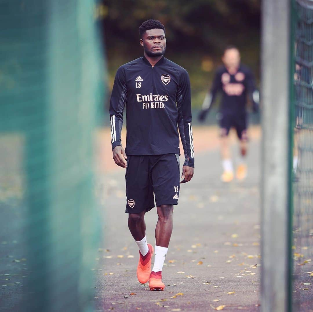 アーセナルFCさんのインスタグラム写真 - (アーセナルFCInstagram)「swipe ⏪ for training pics⁠⠀ ⁠⠀ #Arsenal #UEL #training #AC #Gunners #COYG」10月29日 7時09分 - arsenal