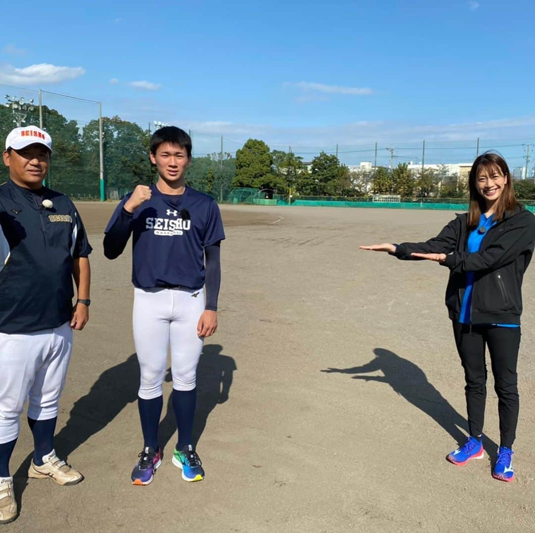 寺川綾さんのインスタグラム写真 - (寺川綾Instagram)「報道ステーション。 昨日のスポーツコーナー、カケル青春企画でお伝えさせていただいた、静岡商業3年生の高田琢登くん親子⚾️ 親子二人三脚で甲子園へ向けて高校3年間野球に取り組んでこられました✨ 高校では叶わなかった甲子園への夢、プロの世界で実現できるように引き続き頑張ってほしいです💪‼️ これからが楽しみですね☺︎ #報道ステーション #スポーツコーナー #カケル青春 #静岡商業 #高田琢登投手⚾️ #親子二人三脚 #素敵な親子 #プロの道へ #甲子園への夢 #頑張ってください✨」10月29日 7時11分 - terakawaaya_official