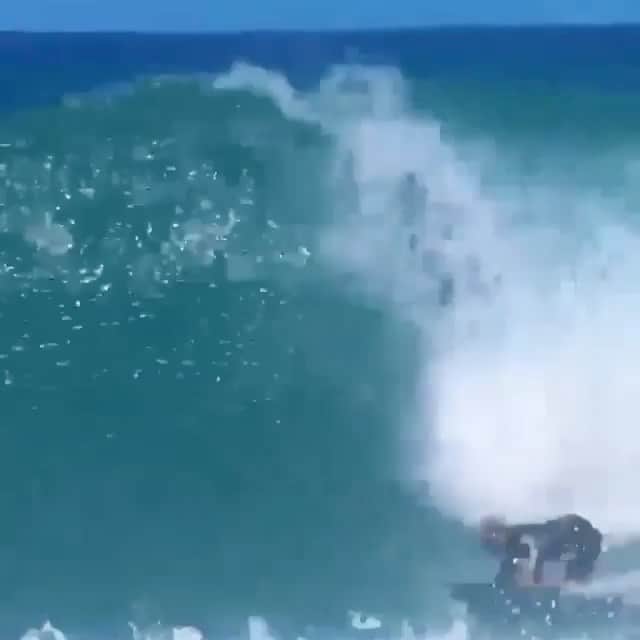 ビラボンのインスタグラム：「「@jackfreestoneは何をしているのですか？」⠀ ⠀ ご質問いただきありがとうございます。 @ jaketaiwan4 による映像をご覧ください。   “What’s @jackfreestone been up to?”⠀ ⠀We’re glad you asked. Video by @jaketaiwan4. 🎥」