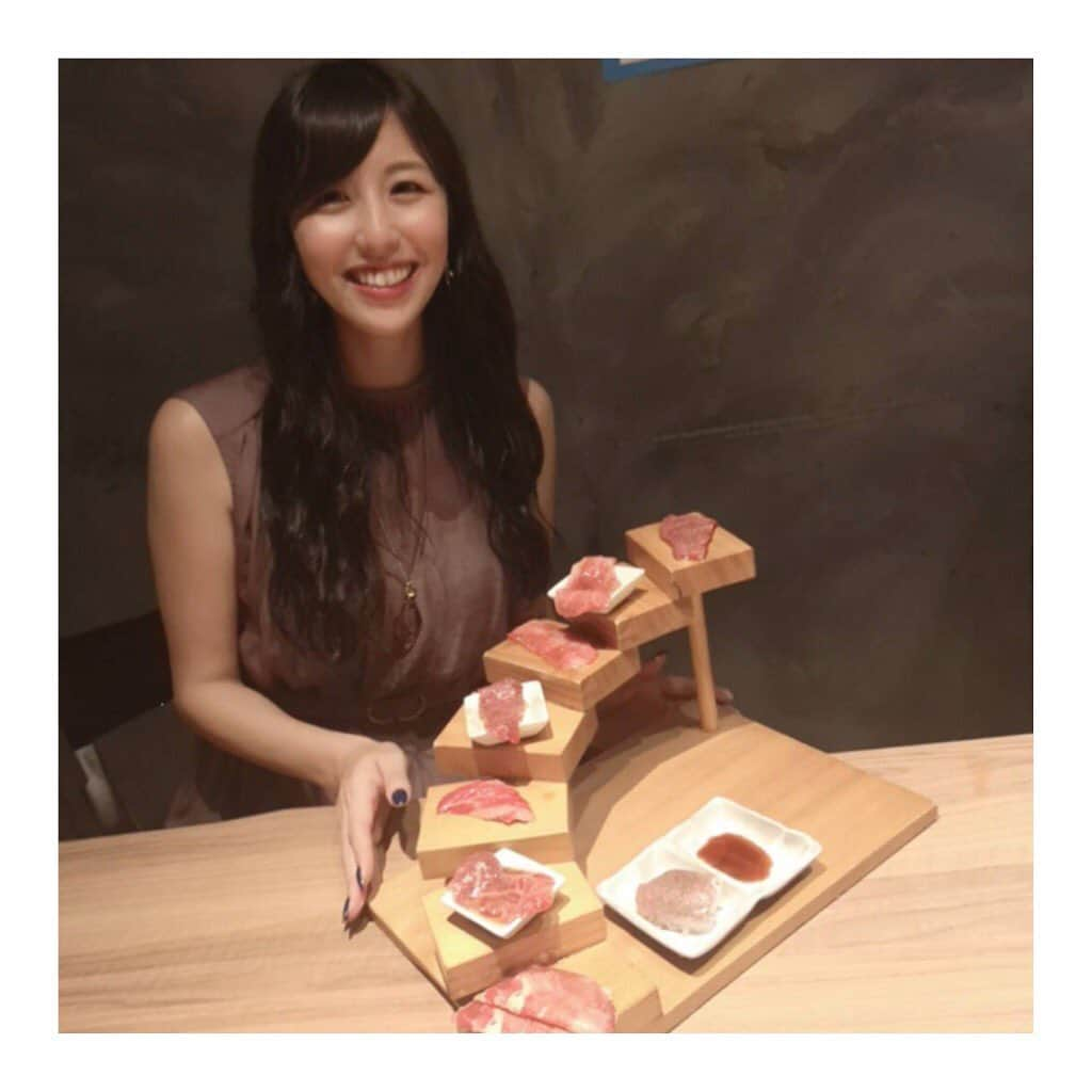 髙田知里のインスタグラム：「💓焼肉食べに行った時の💓 ・ #焼肉#美味しいもの #ごはん#ディナー#夜ご飯 #満腹#大阪」