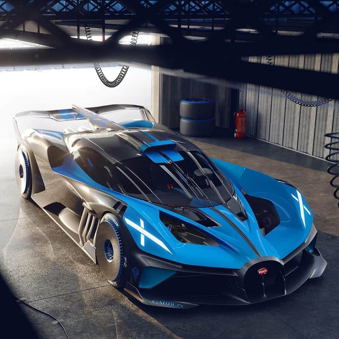 Amazing Carsさんのインスタグラム写真 - (Amazing CarsInstagram)「Bugatti’s new insane track car is here! The Bugatti Bolide!  Photo via: @bugatti   Second page: @M85Media  Other page: @StancedAutohaus  #AmazingCars247 #Bugatti #Bolide」10月29日 0時00分 - amazingcars247