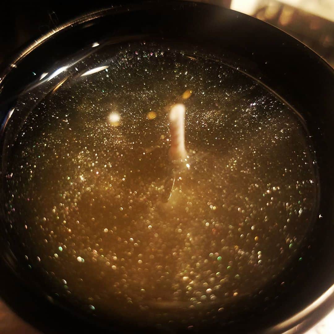 のインスタグラム：「GASOLINE GLAMOUR X SCORPION +  NEW GASOLINEGLAMOUR.COM LAUNCHING 2021  SCORPION CANDLES 🕯 ✨  #ORGANIC #ORGANICSKINCARE #VEGAN #VEGANSKINCARE #CLEANSKINCARE #GREENBEAUTY #CRUELTYFREE #ECOBEAUTY #NONTOXIC #CANDLES  #PERFUME #SKINCARE  #EMPIRE #IDONTQUIT #BURYYOURDOUBTS #OFTENIMITATEDNEVERDUPLICATED #WOMAN #FIGHTER #TRUEGRIT  #TRYME  #THEONLYLAWISSURVIVAL #PLAYFORBLOOD #DONTTAKEANYSHIT  #LOVERULES #RAREFIND #THEONEYOUFEED  #GASOLINEGLAMOUR #GASOLINEGLAMOURXSCORPION #SCORPIONPOWER #ITSNOTBRAGGINGIFYOUCANBACKITUP 🦂🖤👑♠️⚡💎 GUTSY POWERFUL HONEST CLEAN CRUELTY FREE VEGAN SKINCARE 4EVERYONE SMALL BATCH HANDMADE IN LA」