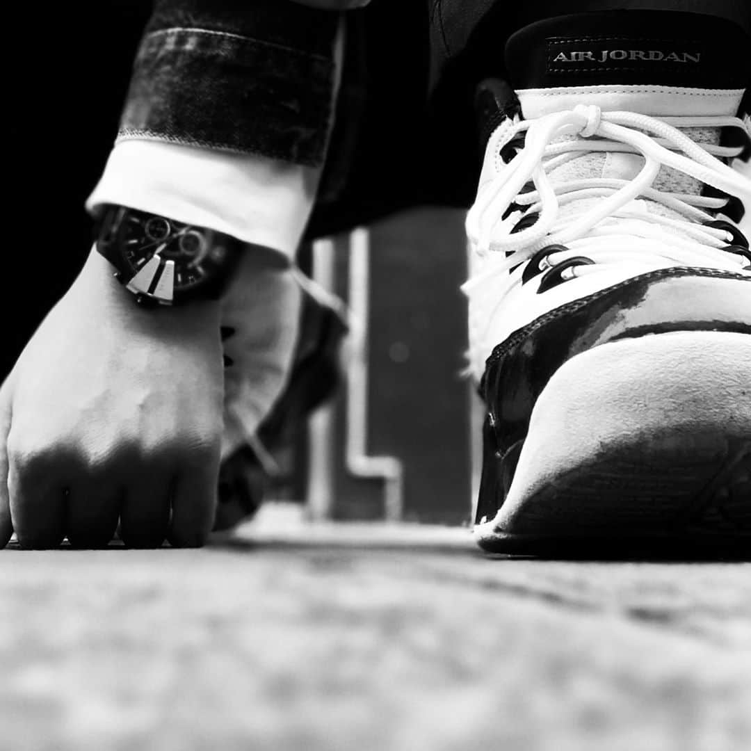 のインスタグラム：「#Monochrome #diesel  #airjordan」