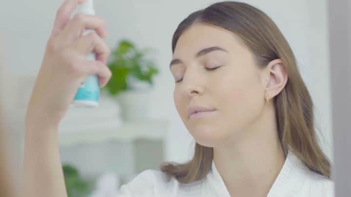 Weledaのインスタグラム：「Introducing our FIRST-EVER face mist! Developed to invigorate tired, dull skin, the Sheer Hydration Moisture Mist tones skin and refines pores, while delivering up to 12 hours of moisture. 🌵💧 #WeledaSkin」