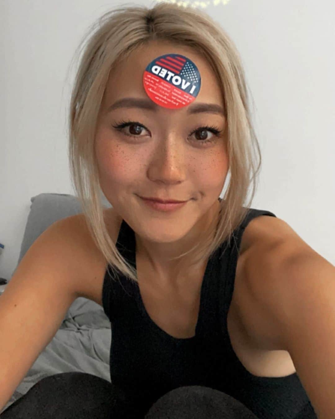 福原かれんのインスタグラム：「Now is a good time 📮✔️」