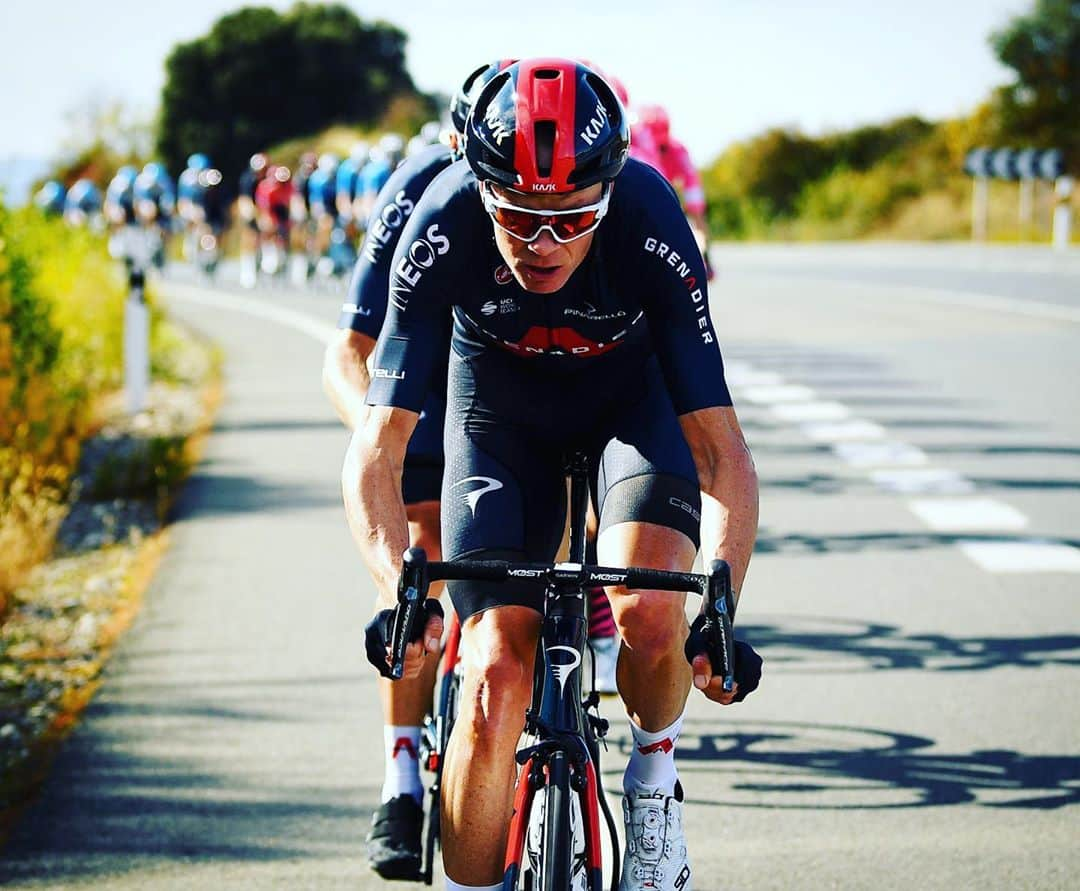 クリス・フルームさんのインスタグラム写真 - (クリス・フルームInstagram)「“The pain you feel today will be the strength you feel tomorrow” 🚴🏻‍♂️💨 📸 @davidramosgetty @gettyimages」10月29日 5時15分 - chrisfroome