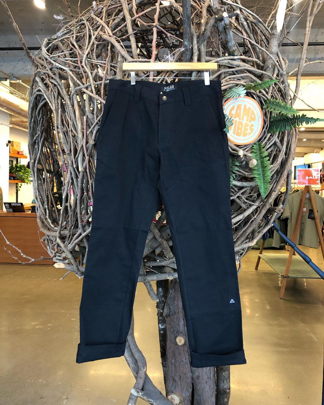 Poler Outdoor Stuffさんのインスタグラム写真 - (Poler Outdoor StuffInstagram)「We now have the Camp Pants in store 👏🏼 These pants are made from durable cotton, have reinforced knees, a minimalistic @polerstuff embroidery logo, and were designed right here at the Portland HQ! $65 and they’re yours」10月29日 6時34分 - polerportland