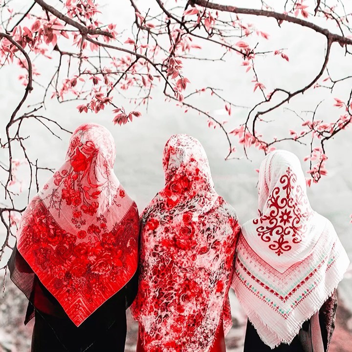 エアアジアのインスタグラム：「To all our Muslim fans around the world, have a blessed Maulidur Rasul. 🙏🏼❤️  #airasiaForEveryone」