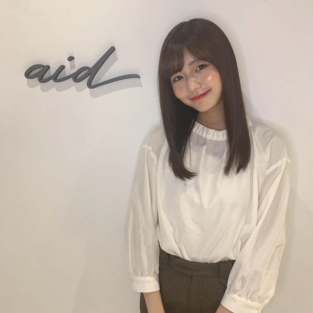 杉浦みずきのインスタグラム：「. @aid_hair で、髪質改善トリートメントしてもらいました♡ 傷みに傷んでる手強いわたしの髪をサラサラにしてもらって感動🥺✨ @akiyamasensei_aid さんに担当してもらいました☺️ ・ #髪質改善 #髪質改善トリートメント」