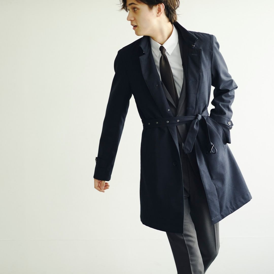 SUIT SELECT スーツセレクトさんのインスタグラム写真 - (SUIT SELECT スーツセレクトInstagram)「【NAPOLEON COAT】 ナポレオンコートなのに固くならない。 しなやかで、動きやすい。 ・ SUIT ¥38,000 / COAT ¥23,000 / SHIRT ¥3,800 TIE ¥2,800 / SHOES ¥9,800 (すべて税別) ・ ・ ・ #suit #スーツ #suitselect #スーツセレクト #スーツのある日常 #LEO ・ #メンズ #メンズファッション #メンズコーデ #ビジネス #ストレッチ #ニューノーマル #ナポレオンコート ・ #fashion #ootd #outfit #mens #mensfashion #menscode #2020 #2020aw #aw #bussines #napoleoncoat #supernoniron #stretch #softtouch #slim #4S」10月29日 9時00分 - suitselect_japan_official