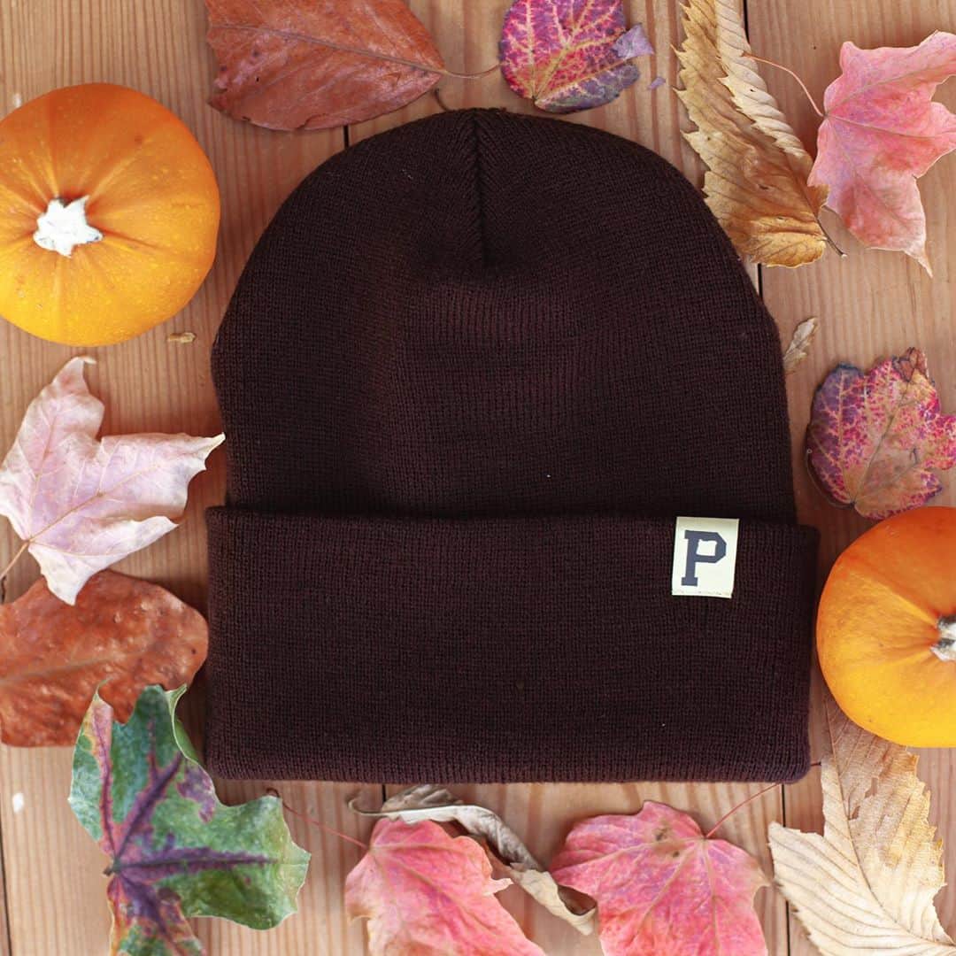 Portlandさんのインスタグラム写真 - (PortlandInstagram)「It’s beanie season! Stock up on your Portland fall essentials with @portlandgear !🍂 - #portland #portlandnw #pdx #pnw #oregonnw」10月29日 9時00分 - portland