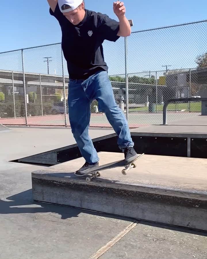 シェーン・オニールのインスタグラム：「New one 🎥 @kevperez」