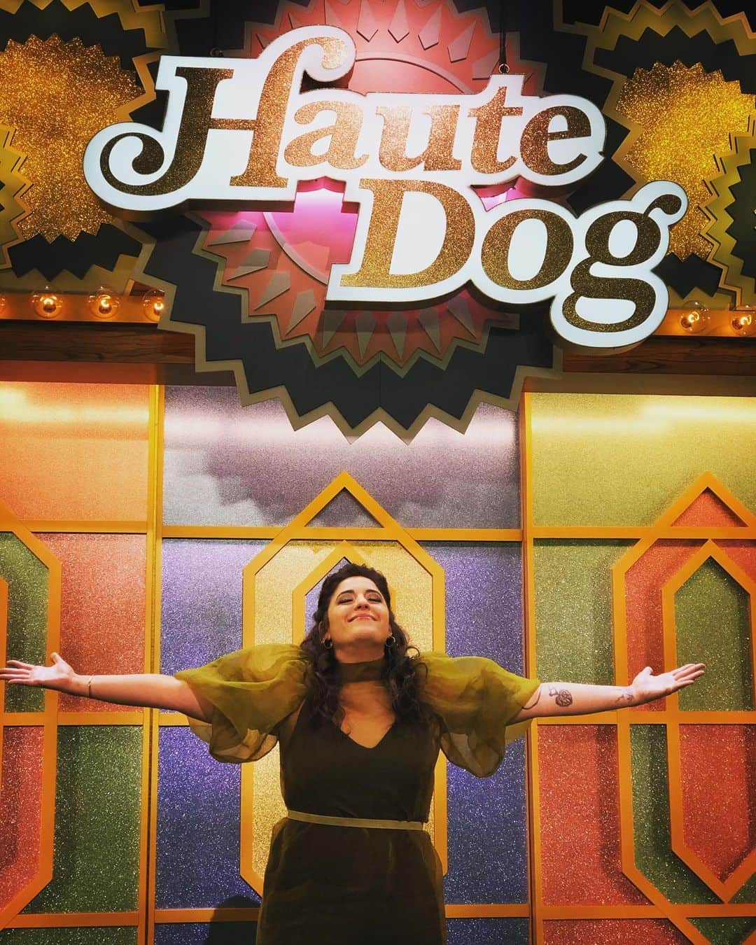 JessRonaGroomingさんのインスタグラム写真 - (JessRonaGroomingInstagram)「Just a reminder that this show is here for you if you’re ever having a bad day. ♥️✨♥️ #HauteDog now streaming on @hbomax」10月29日 11時24分 - jessronagrooming