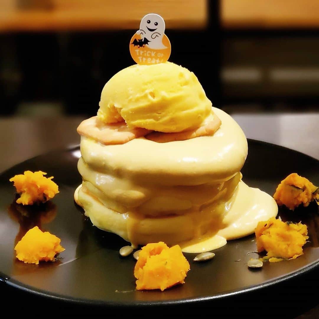 ミスター黒猫（黒猫仙人）のグルメインスタ