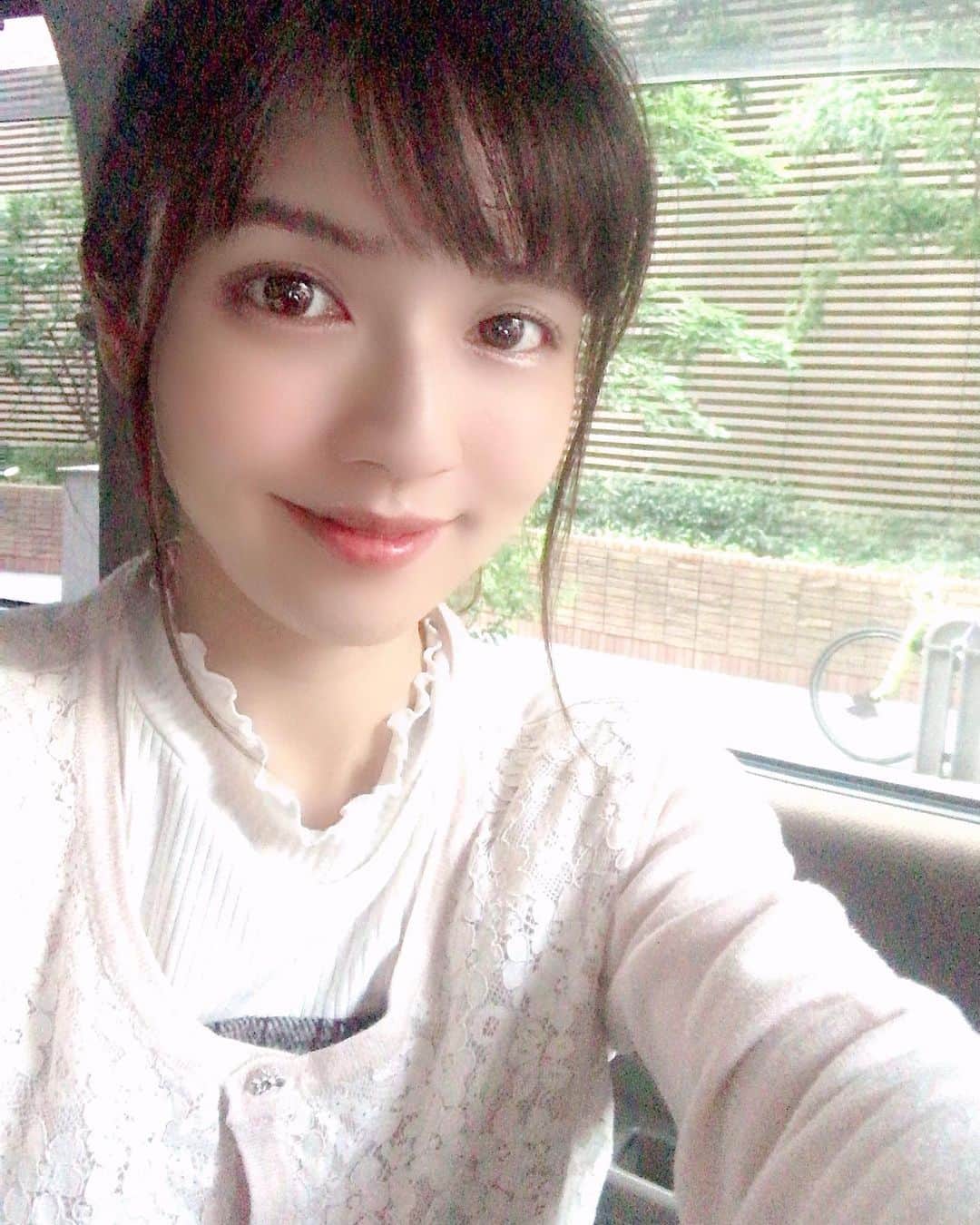 茜結のインスタグラム：「きょうもがんばろう💗  茜結YouTubeチャンネル登録してね💗お願い  今年中にチャンネル登録者数千人目指して 達成したら携帯でYouTube生配信！！  #茜結#グラビア#グラドル #女優#役者#ナレーター#youtuber #youtuber好きな人と繋がりたい #youtubechannel #可愛い女の子 #大人可愛い #綺麗になりたい #低身長#水着コーデ #シングルマザー #綺麗なお姉さん #熟女 #カメラマンさんと繋がりたい #撮影モデル #撮影 #cute #beautiful #beautifulpeople #お洒落さんと繋がりたい #お洒落 #可愛くなりたい #可愛い女の子 #可愛い子と繋がりたい #美少女 #美魔女」