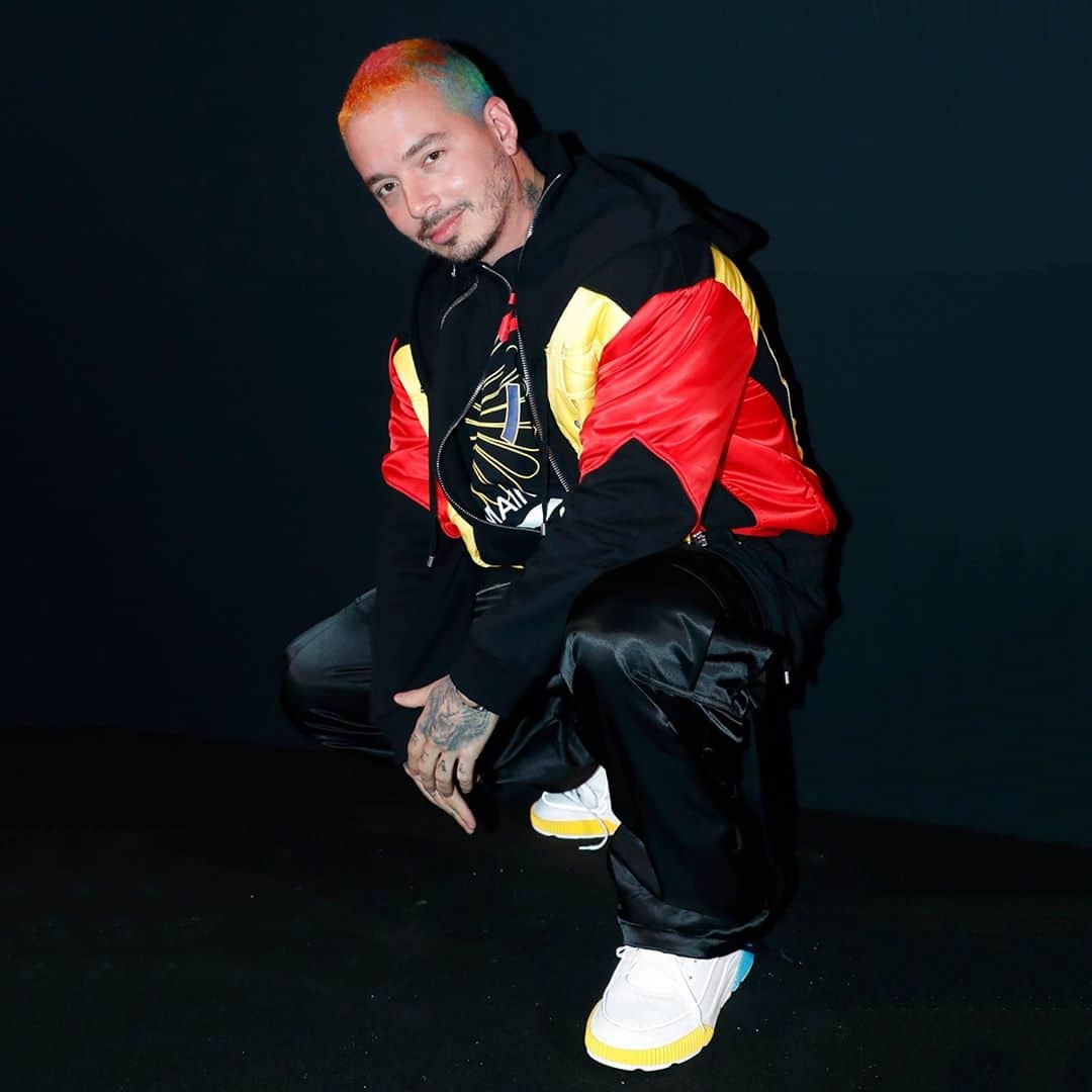 HYPEBEASTさんのインスタグラム写真 - (HYPEBEASTInstagram)「@hypebeatsmusic: @jbalvin is the next big act to be featured on @fortnite‘s virtual concert experience. Taking place on a new featured island on Halloween night at 9:00 p.m. EDT, the show will see the debut of a new song, stage and skins, and is set to be the first show in @epicgames ‘Party Royale mode to combine the artist’s performance and XR technology.  Find out more on the event via the link in our bio.⁠ Photo: Bertrand Rindoff Petroff/Getty Images」10月29日 15時01分 - hypebeast