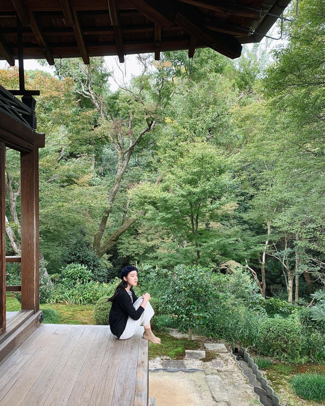 赤坂由梨のインスタグラム：「ㅤㅤㅤ 京都 行ってきました🍁ㅤㅤㅤ  紅葉はまだちょっと早かったけど 3日間気候も気温もちょうど良くて 常に幸せを感じてました  #京都 #旅行 #京都旅行 #東福寺」