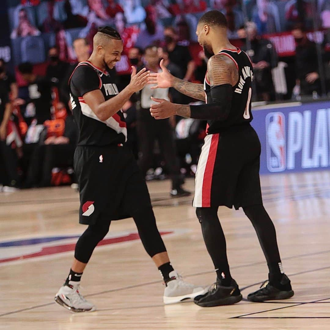 NBAさんのインスタグラム写真 - (NBAInstagram)「Fantastic finishes in Orlando... the @trailblazers/@memgrizz Play-In Game goes down to the wire! #BESTofNBARestart」10月30日 3時12分 - nba