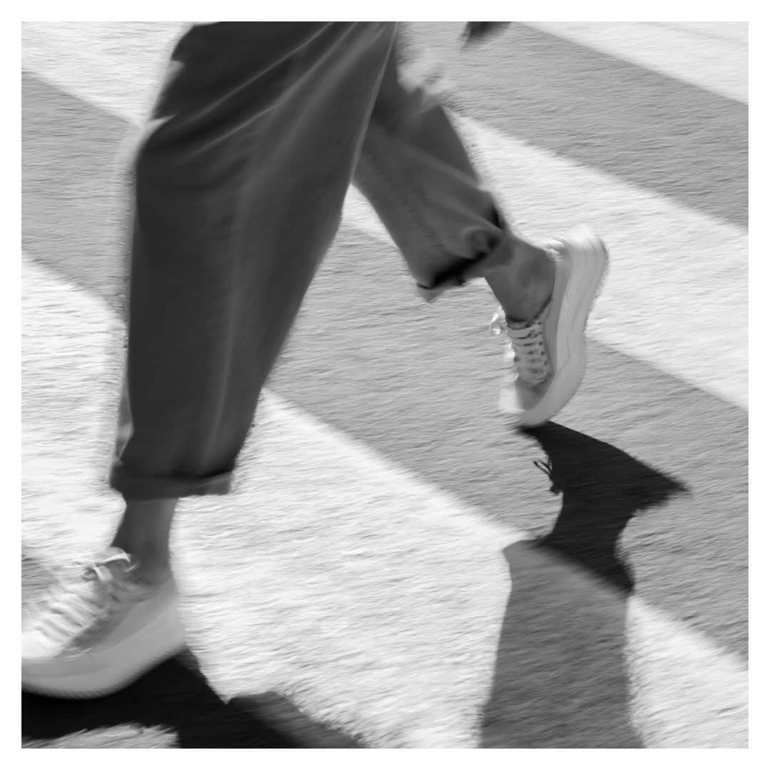 ペドロガルシアさんのインスタグラム写真 - (ペドロガルシアInstagram)「This is versatility in its purest form. Style: Orella/ frayed satin trainer in pipa satin. #pedrogarciashoes #madeinspain」10月30日 2時00分 - pedrogarciashoes