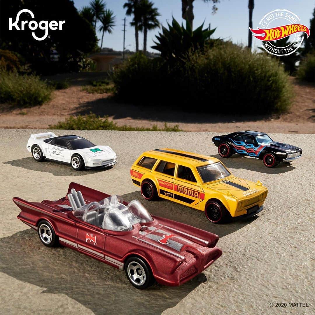Hot Wheelsさんのインスタグラム写真 - (Hot WheelsInstagram)「Throw it in reverse and swing by your local Kroger family of stores to check out these exclusive, epic die-casts. #HotWheels💨」10月30日 1時55分 - hotwheelsofficial