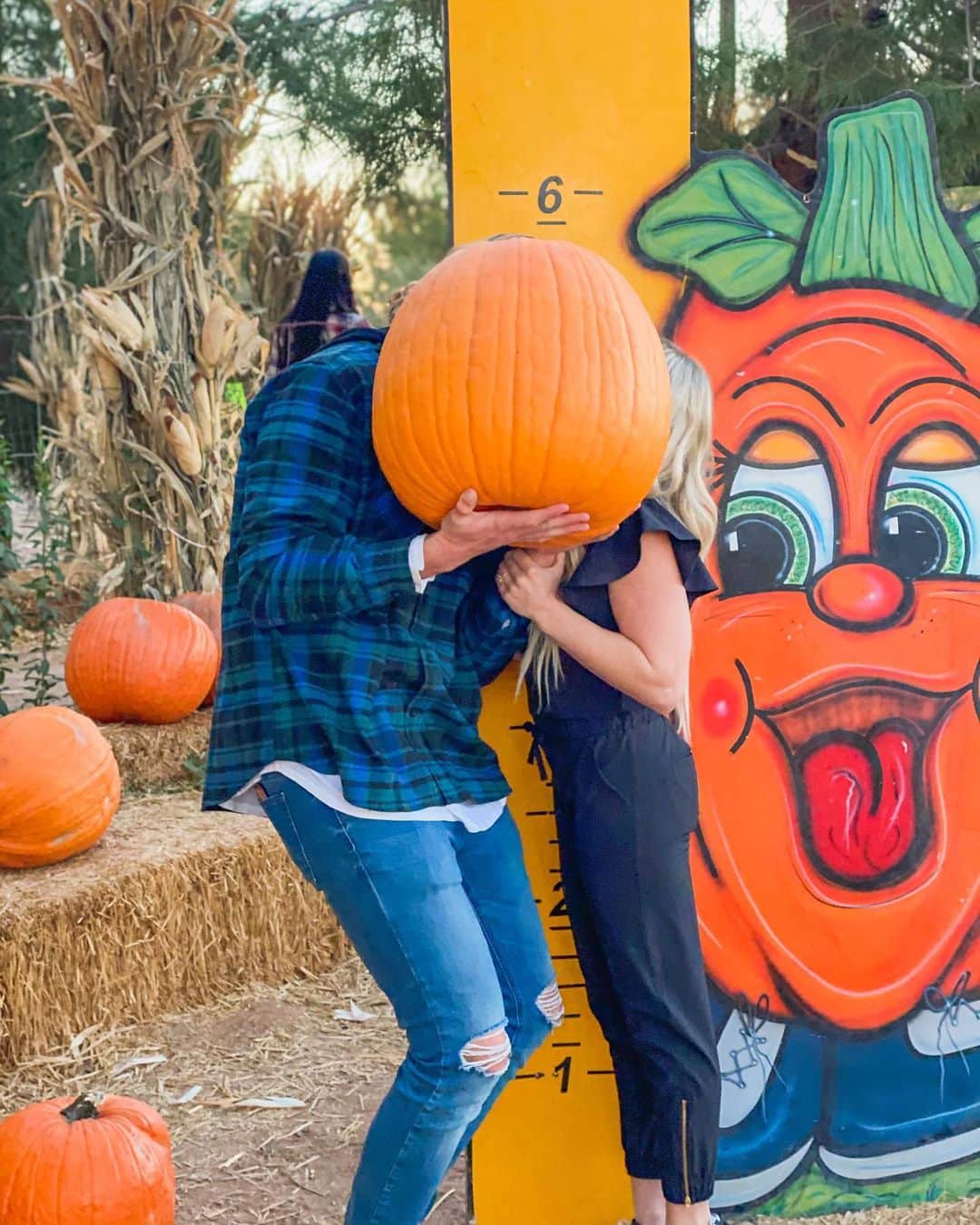 ミカイラ・スキナーさんのインスタグラム写真 - (ミカイラ・スキナーInstagram)「{Big Pumpkin & Little Pumpkin}   #albionmaven」10月30日 2時11分 - mykaylaskinner2016