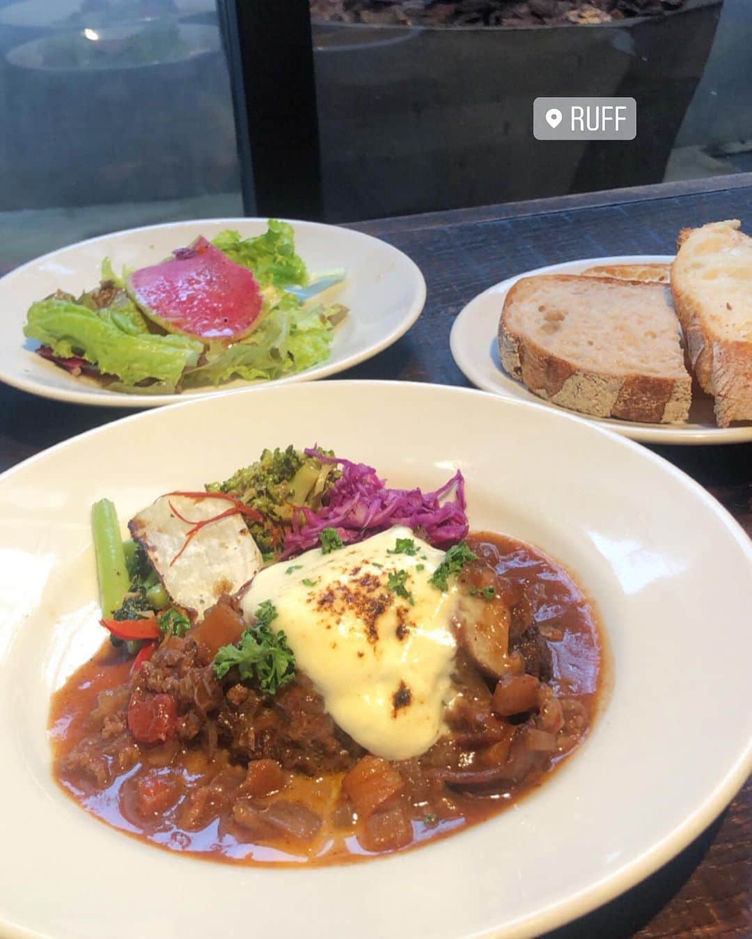 山本瑠香のグルメインスタ