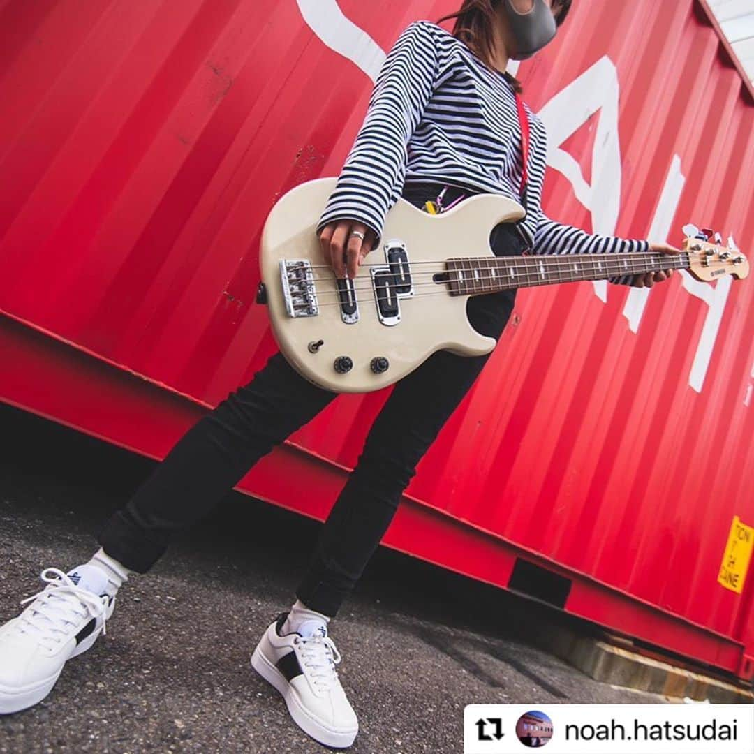 アドミラルさんのインスタグラム写真 - (アドミラルInstagram)「#Repost @noah.hatsudai with @make_repost ・・・ 【YAMAHAのエレキベースあります！】﻿ 『#YAMAHA #BB1024』﻿ ヤマハ伝統のBBオリジナルシェイプを受継いだ、BB2000シリーズを継承するハイグレードロックベース！﻿ ﻿ レンタル料金は¥220-/hです！﻿ ぜひご利用ください💡﻿ ﻿ ———————————————————————————﻿ ＜＜SOUND STUDIO NOAH 初台店＞＞﻿ TEL:03-3373-3711﻿ 営業時間:AM9:00-翌6:00﻿ HP:https://www.studionoah.jp/hatsudai/﻿ ﻿ NOAH Official Instagram﻿ Guitargram @guitargram_studionoah﻿ Bassgram @bassgram_studionoah﻿ Drumgram @drumstgram_studionoah﻿ Keygram @keygram_studionoah﻿ DJgram @djgram_studionoah﻿ RecPAgram @recording_studionoah﻿ Painogram @pianogram_studionoah﻿ ———————————————————————————﻿ #サウンドスタジオノア #スタジオノア #soundstudionoah #studionoah #音楽スタジオ #リハスタ#リハーサル #リハーサルスタジオ #レコーディング #music #音楽  #バンド練習 #個人練習 #初台 #バンド #サウンドスタジオノア初台店  #配信 #歌ってみた #弾いてみた #叩いてみた #演奏してみた #音楽好きな人と繋がりたい  #ギター #ベース #ドラム #admiralfootwear #アドミラルフットウェア」10月29日 18時33分 - admiral_japan