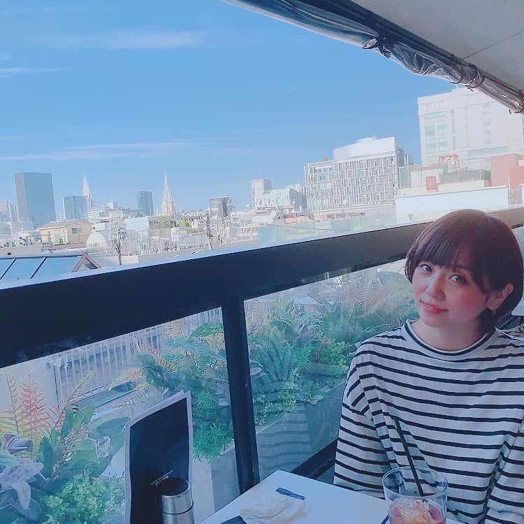 星村麻衣さんのインスタグラム写真 - (星村麻衣Instagram)「青空と美味しいご飯😊☀️ #lunch  #マーサーブランチ  #表参道 #美食倶楽部」10月29日 19時00分 - hoshimuramai